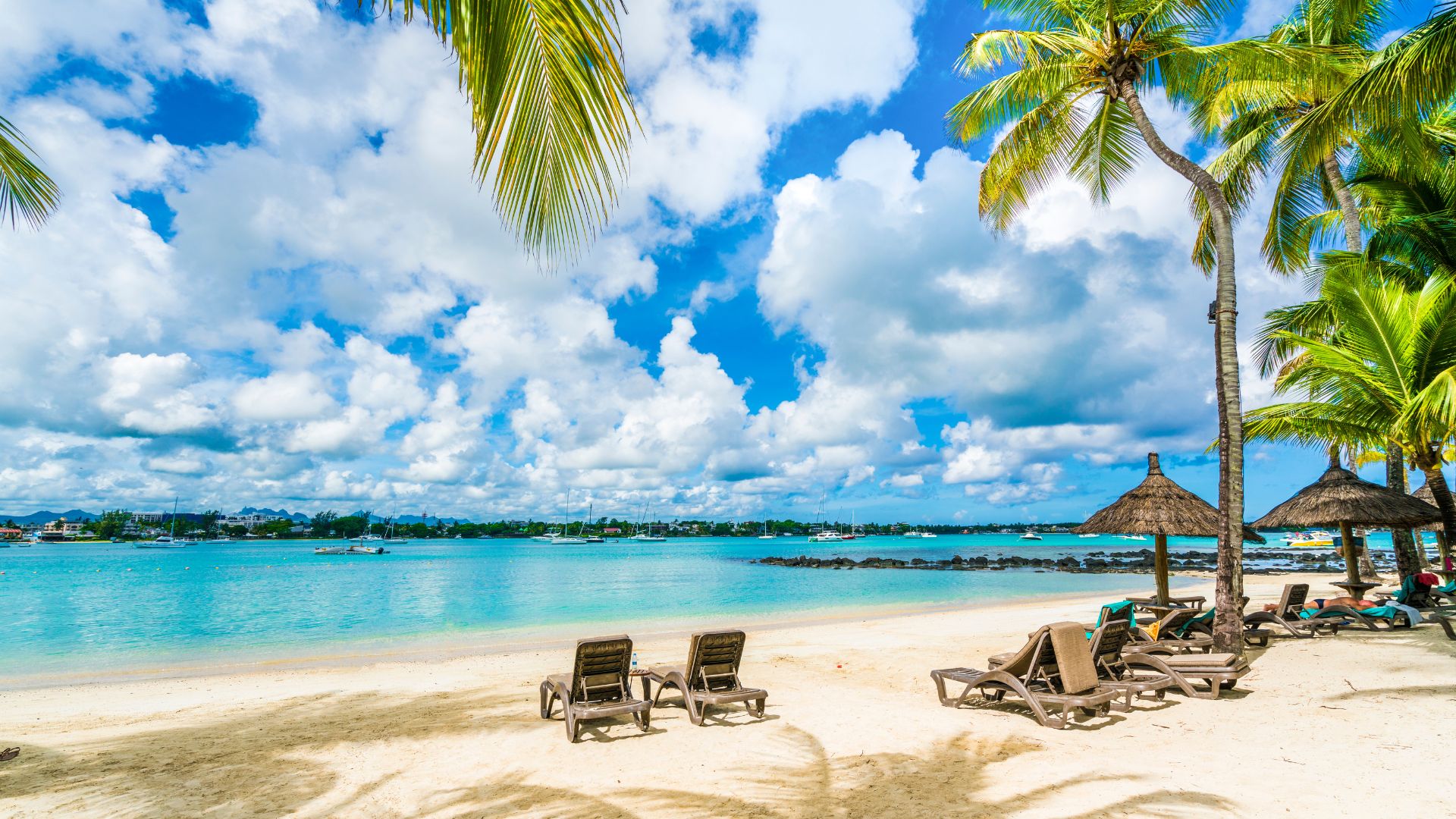 Mauritius cu insotitor de grup marca Holiday tour mures Sejur MAURITIUS: Evadeaza in Paradis 22 August-01 Septembrie 2026