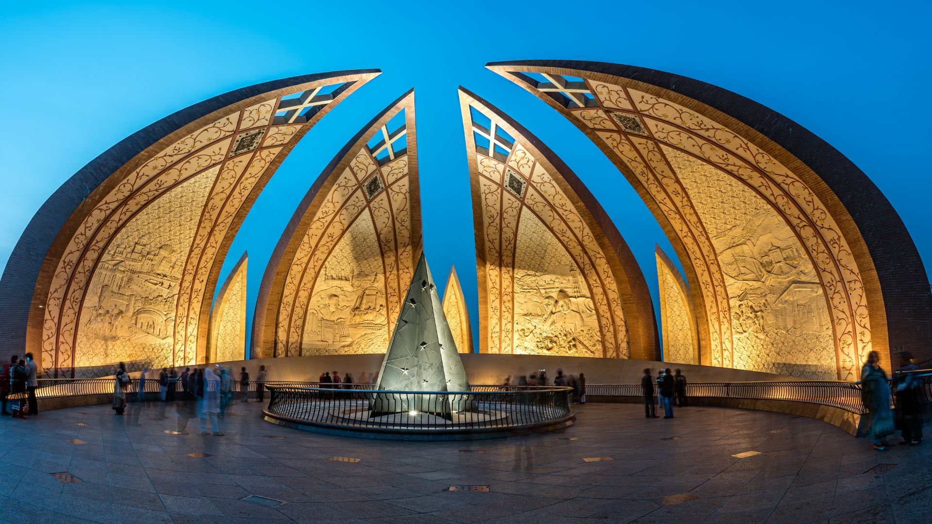 Circuit PAKISTAN: Aventura montana si orase istorice 30 Mai - 13 Iunie 2026