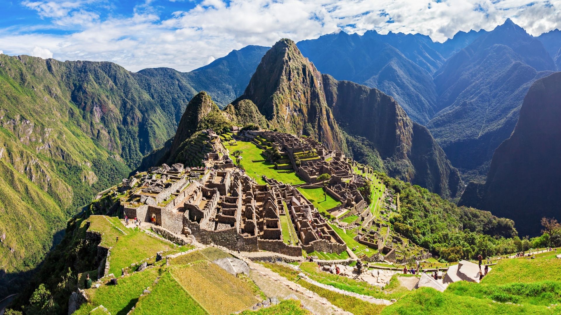 Circuit Peru cu insotitor de grup (18) Circuit Peru: Machu Picchu si Comorile Civilizatiei Inca 22 Septembrie - 09 Octombrie 2026