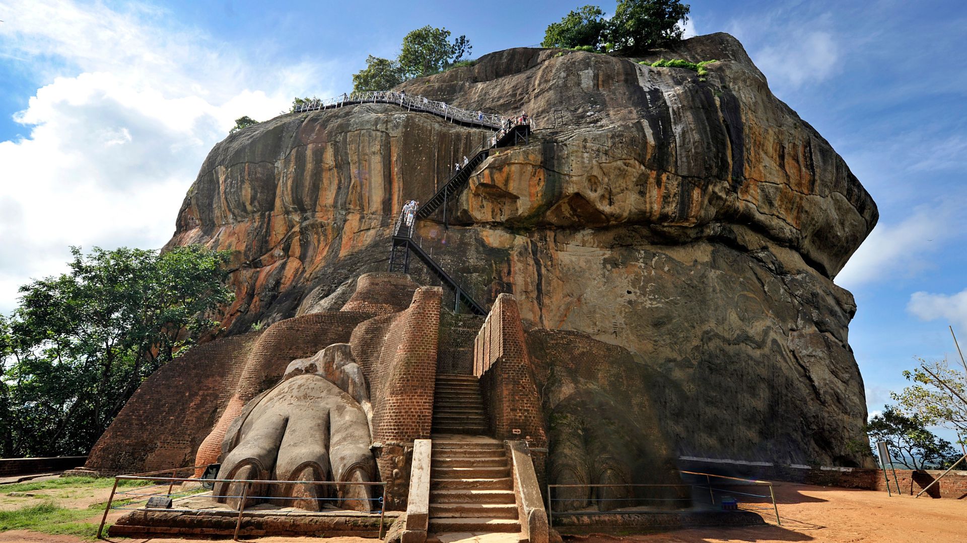 Circuit SRI LANKA & MALDIVE: Traditii sacre si paradis tropical 21 Noiembrie - 03 Decembrie 2026